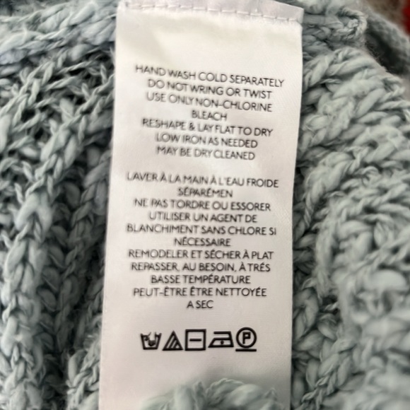 Anthropologie Cropped oversized Batwing Sweater - Picture 12 of 12